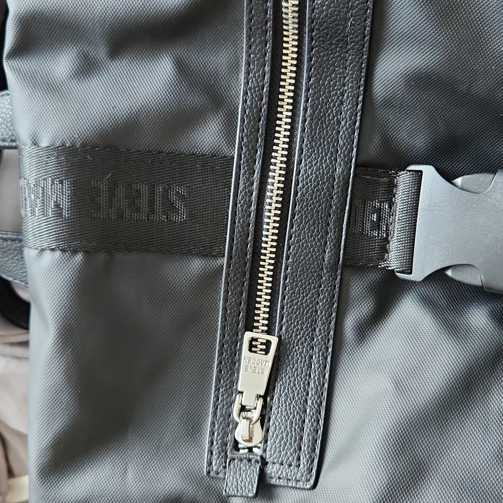Steve Madden Backpack - Picture 3 of 10